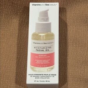 Vitamins and Sea Beauty Moisturizing Facial Oil Rosehip Sea Buckthorn 2 oz New